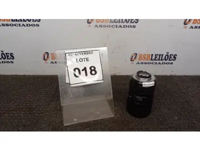 LOTE 018 - 01 LENTE DE CÂMERA 18-35MM MARCA SIGMA. (NO ESTADO) ATENÇÃO! FAZER A VISITAÇÃO ANTES DE ARREMATAR, NÃO SABEMOS SE FUNCIONA, LEILÃO NÃO TEM GARANTIA E NEM DEVOLUÇÃO, SUJEITO A POSSÍVEIS AVARIAS VISÍVEIS/OCULTAS E/OU AUSÊNCIA DE COMPONENTES.