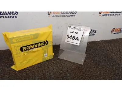 LOTE 045 - 01 PARAFUSADEIRA A BATERIA 12V 2BITS E CARREGADOR (PRODUTO NOVO). (NO ESTADO) ATENÇÃO! FAZER A VISITAÇÃO ANTES DE ARREMATAR, NÃO SABEMOS SE FUNCIONA, LEILÃO NÃO TEM GARANTIA E NEM DEVOLUÇÃO, SUJEITO A POSSÍVEIS AVARIAS VISÍVEIS/OCULTAS E/OU AUSÊNCIA DE COMPONENTES.