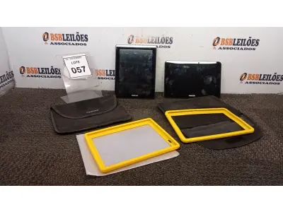 LOTE 057 - 02 TABLETS MARCA POSITIVO COM CAPA. (NO ESTADO) ATENÇÃO! FAZER A VISITAÇÃO ANTES DE ARREMATAR, NÃO SABEMOS SE FUNCIONA, LEILÃO NÃO TEM GARANTIA E NEM DEVOLUÇÃO, SUJEITO A POSSÍVEIS AVARIAS VISÍVEIS/OCULTAS E/OU AUSÊNCIA DE COMPONENTES.