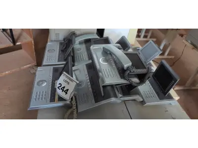 LOTE 244 - 01 LOTE COM VÁRIOS APARELHOS DE TELEFONE. (NO ESTADO) ATENÇÃO! FAZER A VISITAÇÃO ANTES DE ARREMATAR, NÃO SABEMOS SE FUNCIONA, LEILÃO NÃO TEM GARANTIA E NEM DEVOLUÇÃO, SUJEITO A POSSÍVEIS AVARIAS VISÍVEIS/OCULTAS E/OU AUSÊNCIA DE COMPONENTES.