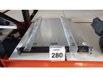 LOTE 280 - 01 SERVIDOR MARCA DIEBOLD. (NO ESTADO) ATENÇÃO! FAZER A VISITAÇÃO ANTES DE ARREMATAR, NÃO SABEMOS SE FUNCIONA, LEILÃO NÃO TEM GARANTIA E NEM DEVOLUÇÃO, SUJEITO A POSSÍVEIS AVARIAS VISÍVEIS/OCULTAS E/OU AUSÊNCIA DE COMPONENTES.