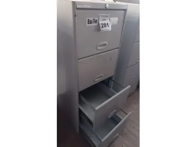 LOTE 281 - 01 ARQUIVO DE AÇO COM 04 GAVETAS. (NO ESTADO) ATENÇÃO! FAZER A VISITAÇÃO ANTES DE ARREMATAR, NÃO SABEMOS SE FUNCIONA, LEILÃO NÃO TEM GARANTIA E NEM DEVOLUÇÃO, SUJEITO A POSSÍVEIS AVARIAS VISÍVEIS/OCULTAS E/OU AUSÊNCIA DE COMPONENTES.