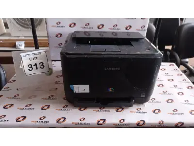 LOTE 313 - 01 IMPRESSORA MODELO CLP-315 COLORIDA MARCA SAMSUNG. (NO ESTADO) ATENÇÃO! FAZER A VISITAÇÃO ANTES DE ARREMATAR, NÃO SABEMOS SE FUNCIONA, LEILÃO NÃO TEM GARANTIA E NEM DEVOLUÇÃO, SUJEITO A POSSÍVEIS AVARIAS VISÍVEIS/OCULTAS E/OU AUSÊNCIA DE COMPONENTES.