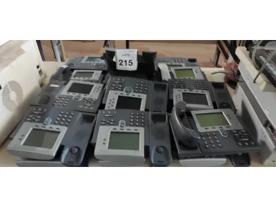 LOTE 215 - 01 LOTE COM GRANDE QUANTIDADE DE APARELHOS DE TELEFONE. (NO ESTADO) ATENÇÃO! FAZER A VISITAÇÃO ANTES DE ARREMATAR, NÃO SABEMOS SE FUNCIONA, LEILÃO NÃO TEM GARANTIA E NEM DEVOLUÇÃO, SUJEITO A POSSÍVEIS AVARIAS VISÍVEIS/OCULTAS E/OU AUSÊNCIA DE COMPONENTES.