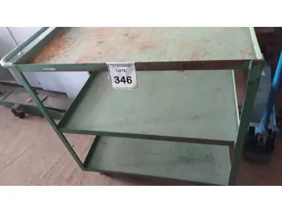 LOTE 346 - 01 CARRINHO DE FERRO PARA OFICINAS COM 03 COMPARTIMENTOS. (NO ESTADO) ATENÇÃO! FAZER A VISITAÇÃO ANTES DE ARREMATAR, NÃO SABEMOS SE FUNCIONA, LEILÃO NÃO TEM GARANTIA E NEM DEVOLUÇÃO, SUJEITO A POSSÍVEIS AVARIAS VISÍVEIS/OCULTAS E/OU AUSÊNCIA DE COMPONENTES.