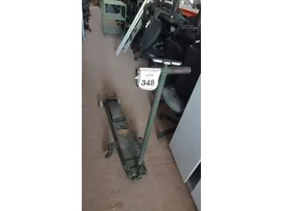 LOTE 348 - 01 MACACO JACARÉ COM CAPACIDADE DE 2 TONELADAS. (NO ESTADO) ATENÇÃO! FAZER A VISITAÇÃO ANTES DE ARREMATAR, NÃO SABEMOS SE FUNCIONA, LEILÃO NÃO TEM GARANTIA E NEM DEVOLUÇÃO, SUJEITO A POSSÍVEIS AVARIAS VISÍVEIS/OCULTAS E/OU AUSÊNCIA DE COMPONENTES.