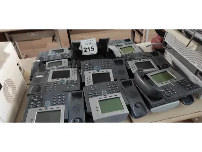 LOTE 215 - 01 LOTE COM GRANDE QUANTIDADE DE APARELHOS DE TELEFONE. (NO ESTADO) ATENÇÃO! FAZER A VISITAÇÃO ANTES DE ARREMATAR, NÃO SABEMOS SE FUNCIONA, LEILÃO NÃO TEM GARANTIA E NEM DEVOLUÇÃO, SUJEITO A POSSÍVEIS AVARIAS VISÍVEIS/OCULTAS E/OU AUSÊNCIA DE COMPONENTES.