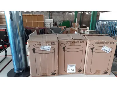 LOTE 273 - 03 LIXEIRAS INOX SEM TAMPA E 01 DISPENSE PARA ÁLCOOL EM GEL COM PEDAL. (NO ESTADO) ATENÇÃO! FAZER A VISITAÇÃO ANTES DE ARREMATAR, NÃO SABEMOS SE FUNCIONA, LEILÃO NÃO TEM GARANTIA E NEM DEVOLUÇÃO, SUJEITO A POSSÍVEIS AVARIAS VISÍVEIS/OCULTAS E/OU AUSÊNCIA DE COMPONENTES.