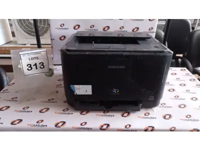 LOTE 313 - 01 IMPRESSORA MODELO CLP-315 COLORIDA MARCA SAMSUNG. (NO ESTADO) ATENÇÃO! FAZER A VISITAÇÃO ANTES DE ARREMATAR, NÃO SABEMOS SE FUNCIONA, LEILÃO NÃO TEM GARANTIA E NEM DEVOLUÇÃO, SUJEITO A POSSÍVEIS AVARIAS VISÍVEIS/OCULTAS E/OU AUSÊNCIA DE COMPONENTES.
