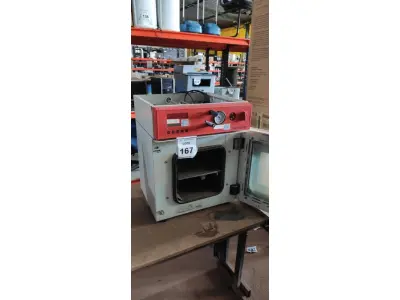 LOTE 167 - 01 ESTUFA DE SECAGEM. (NO ESTADO) ATENÇÃO! FAZER A VISITAÇÃO ANTES DE ARREMATAR, NÃO SABEMOS SE FUNCIONA, LEILÃO NÃO TEM GARANTIA E NEM DEVOLUÇÃO, SUJEITO A POSSÍVEIS AVARIAS VISÍVEIS/OCULTAS E/OU AUSÊNCIA DE COMPONENTES.