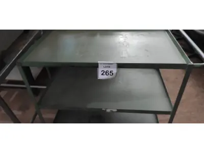 LOTE 265 - 01 CARRINHO DE FERRO PARA OFICINAS COM 03 COMPARTIMENTOS. (NO ESTADO) ATENÇÃO! FAZER A VISITAÇÃO ANTES DE ARREMATAR, NÃO SABEMOS SE FUNCIONA, LEILÃO NÃO TEM GARANTIA E NEM DEVOLUÇÃO, SUJEITO A POSSÍVEIS AVARIAS VISÍVEIS/OCULTAS E/OU AUSÊNCIA DE COMPONENTES.