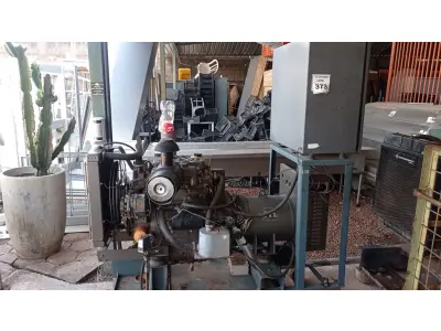 LOTE 373 - 01 GERADOR COM POTÊNCIA DE 15 KVA MARCA NEGRINI. (NO ESTADO) ATENÇÃO! FAZER A VISITAÇÃO ANTES DE ARREMATAR, NÃO SABEMOS SE FUNCIONA, LEILÃO NÃO TEM GARANTIA E NEM DEVOLUÇÃO, SUJEITO A POSSÍVEIS AVARIAS VISÍVEIS/OCULTAS E/OU AUSÊNCIA DE COMPONENTES.