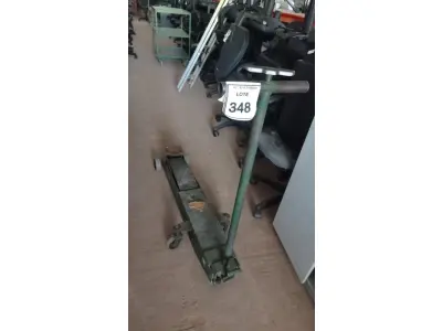 LOTE 348 - 01 MACACO JACARÉ COM CAPACIDADE DE 2 TONELADAS. (NO ESTADO) ATENÇÃO! FAZER A VISITAÇÃO ANTES DE ARREMATAR, NÃO SABEMOS SE FUNCIONA, LEILÃO NÃO TEM GARANTIA E NEM DEVOLUÇÃO, SUJEITO A POSSÍVEIS AVARIAS VISÍVEIS/OCULTAS E/OU AUSÊNCIA DE COMPONENTES.