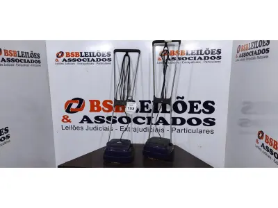 LOTE 153 - 02 ENCERADEIRAS ELÉTRICAS DOMÉSTICA. (NO ESTADO) ATENÇÃO! FAZER A VISITAÇÃO ANTES DE ARREMATAR, NÃO SABEMOS SE FUNCIONA, LEILÃO NÃO TEM GARANTIA E NEM DEVOLUÇÃO, SUJEITO A POSSÍVEIS AVARIAS VISÍVEIS/OCULTAS E/OU AUSÊNCIA DE COMPONENTES.