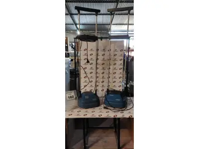 LOTE 160 - 02 ENCERADEIRAS ELÉTRICAS DOMÉSTICA MARCA ARNO. (NO ESTADO) ATENÇÃO! FAZER A VISITAÇÃO ANTES DE ARREMATAR, NÃO SABEMOS SE FUNCIONA, LEILÃO NÃO TEM GARANTIA E NEM DEVOLUÇÃO, SUJEITO A POSSÍVEIS AVARIAS VISÍVEIS/OCULTAS E/OU AUSÊNCIA DE COMPONENTES.