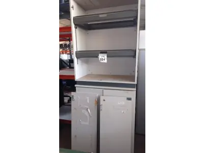 LOTE 324 - 02 ARMÁRIOS BAIXOS SENDO 01 PARA PASTAS SUSPENSAS. (NO ESTADO) ATENÇÃO! FAZER A VISITAÇÃO ANTES DE ARREMATAR, NÃO SABEMOS SE FUNCIONA, LEILÃO NÃO TEM GARANTIA E NEM DEVOLUÇÃO, SUJEITO A POSSÍVEIS AVARIAS VISÍVEIS/OCULTAS E/OU AUSÊNCIA DE COMPONENTES.