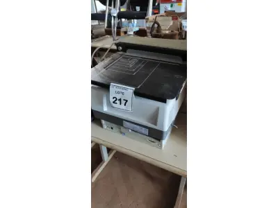 LOTE 217 - 01 CENTRAL TELEFÔNICA, 01 CORTADOR DE PAPEL MANUAL, 01 ENCADERNADOR TÉRMICO E 01 CPU. (NO ESTADO) ATENÇÃO! FAZER A VISITAÇÃO ANTES DE ARREMATAR, NÃO SABEMOS SE FUNCIONA, LEILÃO NÃO TEM GARANTIA E NEM DEVOLUÇÃO, SUJEITO A POSSÍVEIS AVARIAS VISÍVEIS/OCULTAS E/OU AUSÊNCIA DE COMPONENTES.