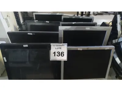 LOTE 136 - 08 MONITORES DE MARCAS E MODELOS DIVERSOS. (NO ESTADO) ATENÇÃO! FAZER A VISITAÇÃO ANTES DE ARREMATAR, NÃO SABEMOS SE FUNCIONA, LEILÃO NÃO TEM GARANTIA E NEM DEVOLUÇÃO, SUJEITO A POSSÍVEIS AVARIAS VISÍVEIS/OCULTAS E/OU AUSÊNCIA DE COMPONENTES.