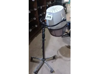 LOTE 319 - 01 SECADOR DE CABELO PROFISSIONAL MARCA MEGABELL. (NO ESTADO) ATENÇÃO! FAZER A VISITAÇÃO ANTES DE ARREMATAR, NÃO SABEMOS SE FUNCIONA, LEILÃO NÃO TEM GARANTIA E NEM DEVOLUÇÃO, SUJEITO A POSSÍVEIS AVARIAS VISÍVEIS/OCULTAS E/OU AUSÊNCIA DE COMPONENTES.