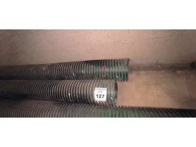 LOTE 127 - 02 MANGUEIRAS PERFURADAS PARA DRENAGEM. (NO ESTADO) ATENÇÃO! FAZER A VISITAÇÃO ANTES DE ARREMATAR, NÃO SABEMOS SE FUNCIONA, LEILÃO NÃO TEM GARANTIA E NEM DEVOLUÇÃO, SUJEITO A POSSÍVEIS AVARIAS VISÍVEIS/OCULTAS E/OU AUSÊNCIA DE COMPONENTES.