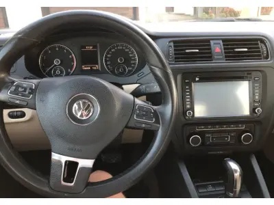 LOTE 362 - 01 VW/JETTA 2.0  ANO 2013, COR PRETA, FLEX (NO ESTADO)