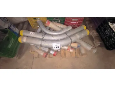 LOTE 115 - 01 LOTE COM MATERIAS HIDRAULICOS E ELETRICOS DIVERSOS, 01 SACO COM DUTOS DE VENTILAÇÃO E BOTAS EMBORRACHADAS. (CAIXA ORGANIZADORA NAO INCLUSA) . (NO ESTADO) ATENÇÃO! FAZER A ANTES DE ARREMATAR, NÃO SABEMOS SE FUNCIONA, LEILÃO NÃO TEM GARANTIA E NEM DEVOLUÇÃO, SUJEITO A POSSÍVEIS AVARIAS VISÍVEIS/OCULTAS E/OU AUSÊNCIA DE COMPONENTES. VISITAÇÃO.