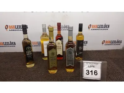 LOTE 316 - 06 GARRAFAS DE HIDROMEL DA MARCA PHILIP MEAD DE 500ML E 750ML SABORES DIVERSOS. (NO ESTADO) ATENÇÃO! FAZER A VISITAÇÃO ANTES DE ARREMATAR, NÃO SABEMOS SE FUNCIONA, LEILÃO NÃO TEM GARANTIA E NEM DEVOLUÇÃO, SUJEITO A POSSÍVEIS AVARIAS VISÍVEIS/OCULTAS E/OU AUSÊNCIA DE COMPONENTES.