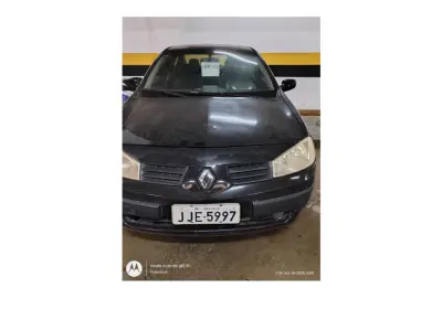 LOTE 129 - 01 VEÍCULO RENAULT MEGANE SEDAN LE1 4 PORTAS 1.6 16V ANO 2008, JJE-5997 – RENAVAM 00961891688      CHASSI Nº 93YLM2M1H8J018126. (NO ESTADO DE CONSERVAÇÃO QUE SE ENCONTRA)