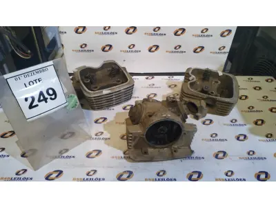 LOTE 249 - 03 CABEÇOTES DE MOTO HONDA FAN. (NO ESTADO) ATENÇÃO! FAZER A VISITAÇÃO ANTES DE ARREMATAR, NÃO SABEMOS SE FUNCIONA, LEILÃO NÃO TEM GARANTIA E NEM DEVOLUÇÃO, SUJEITO A POSSÍVEIS AVARIAS VISÍVEIS/OCULTAS E/OU AUSÊNCIA DE COMPONENTES.