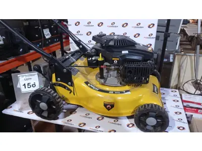 LOTE 156 - 01 MÁQUINA DE CORTAR GRAMA A GASOLINA MARCA TEKNA. (NO ESTADO) ATENÇÃO! FAZER A VISITAÇÃO ANTES DE ARREMATAR, NÃO SABEMOS SE FUNCIONA, LEILÃO NÃO TEM GARANTIA E NEM DEVOLUÇÃO, SUJEITO A POSSÍVEIS AVARIAS VISÍVEIS/OCULTAS E/OU AUSÊNCIA DE COMPONENTES.