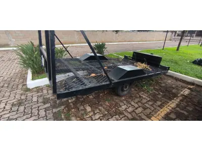 LOTE 140 - 01 CARRETINHA PARA TRANSPORTE DE CARRO PLACA PQA2907. (NO ESTADO) ATENÇÃO! FAZER A VISITAÇÃO ANTES DE ARREMATAR, NÃO SABEMOS SE FUNCIONA, LEILÃO NÃO TEM GARANTIA E NEM DEVOLUÇÃO, SUJEITO A POSSÍVEIS AVARIAS VISÍVEIS/OCULTAS E/OU AUSÊNCIA DE COMPONENTES.