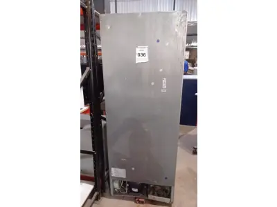 LOTE 036 - 01 GELADEIRA DE 127V MARCA ELECTROLUX. (NO ESTADO) ATENÇÃO! FAZER A VISITAÇÃO ANTES DE ARREMATAR, NÃO SABEMOS SE FUNCIONA, LEILÃO NÃO TEM GARANTIA E NEM DEVOLUÇÃO, SUJEITO A POSSÍVEIS AVARIAS VISÍVEIS/OCULTAS E/OU AUSÊNCIA DE COMPONENTES.