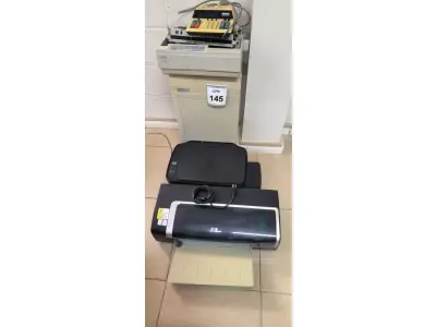 LOTE 145 - 01 LOTE COM IMPRESSORAS, FRAGUEMENTADOURA DE PAPÉIS E CALCULADORA. (NO ESTADO) ATENÇÃO! FAZER A VISITAÇÃO ANTES DE ARREMATAR, NÃO SABEMOS SE FUNCIONA, LEILÃO NÃO TEM GARANTIA E NEM DEVOLUÇÃO, SUJEITO A POSSÍVEIS AVARIAS VISÍVEIS/OCULTAS E/OU AUSÊNCIA DE COMPONENTES.