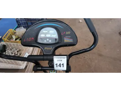 LOTE 141 - 01 ELIPTCOM LF200. (NO ESTADO) ATENÇÃO! FAZER A VISITAÇÃO ANTES DE ARREMATAR, NÃO SABEMOS SE FUNCIONA, LEILÃO NÃO TEM GARANTIA E NEM DEVOLUÇÃO, SUJEITO A POSSÍVEIS AVARIAS VISÍVEIS/OCULTAS E/OU AUSÊNCIA DE COMPONENTES.