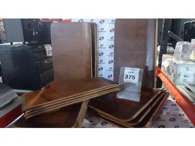 LOTE 375 - 20 PEÇAS DE MADEIRA. (NO ESTADO) ATENÇÃO! FAZER A VISITAÇÃO ANTES DE ARREMATAR, NÃO SABEMOS SE FUNCIONA, LEILÃO NÃO TEM GARANTIA E NEM DEVOLUÇÃO, SUJEITO A POSSÍVEIS AVARIAS VISÍVEIS/OCULTAS E/OU AUSÊNCIA DE COMPONENTES.