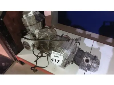 LOTE 417 - 02 MOTORES DE MOTO. (NO ESTADO) ATENÇÃO! FAZER A VISITAÇÃO ANTES DE ARREMATAR, NÃO SABEMOS SE FUNCIONA, LEILÃO NÃO TEM GARANTIA E NEM DEVOLUÇÃO, SUJEITO A POSSÍVEIS AVARIAS VISÍVEIS/OCULTAS E/OU AUSÊNCIA DE COMPONENTES.