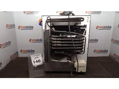 LOTE 146 - 01 FRIGOBAR MARCA DOMETIC. (NO ESTADO) ATENÇÃO! FAZER A VISITAÇÃO ANTES DE ARREMATAR, NÃO SABEMOS SE FUNCIONA, LEILÃO NÃO TEM GARANTIA E NEM DEVOLUÇÃO, SUJEITO A POSSÍVEIS AVARIAS VISÍVEIS/OCULTAS E/OU AUSÊNCIA DE COMPONENTES.