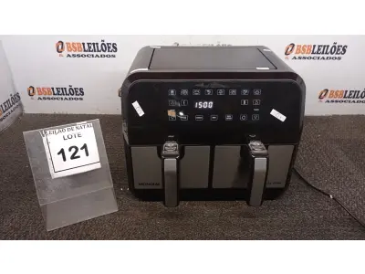 LOTE 121 - 01 AIR FRYER COM 02 FRITADEIRAS 8L MARCA MONDIAL. (NO ESTADO) ATENÇÃO! FAZER A VISITAÇÃO ANTES DE ARREMATAR, NÃO SABEMOS SE FUNCIONA, LEILÃO NÃO TEM GARANTIA E NEM DEVOLUÇÃO, SUJEITO A POSSÍVEIS AVARIAS VISÍVEIS/OCULTAS E/OU AUSÊNCIA DE COMPONENTES.