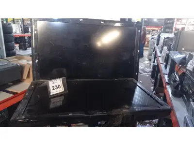 LOTE 230 - 01 TV LCD 42’’ MARCA CCE E 01 TV LCD 40’’ MARCA PHILIPS. (NO ESTADO) ATENÇÃO! FAZER A VISITAÇÃO ANTES DE ARREMATAR, NÃO SABEMOS SE FUNCIONA, LEILÃO NÃO TEM GARANTIA E NEM DEVOLUÇÃO, SUJEITO A POSSÍVEIS AVARIAS VISÍVEIS/OCULTAS E/OU AUSÊNCIA DE COMPONENTES.