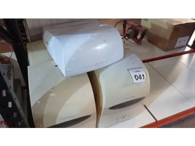 LOTE 041 - 05 DISPENSES DE PAPEL. (NO ESTADO) ATENÇÃO! FAZER A VISITAÇÃO ANTES DE ARREMATAR, NÃO SABEMOS SE FUNCIONA, LEILÃO NÃO TEM GARANTIA E NEM DEVOLUÇÃO, SUJEITO A POSSÍVEIS AVARIAS VISÍVEIS/OCULTAS E/OU AUSÊNCIA DE COMPONENTES.