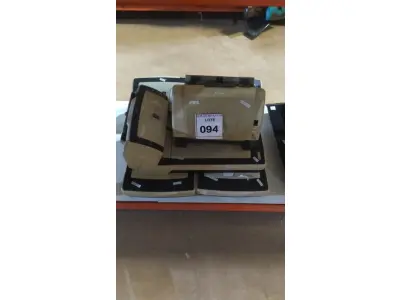 LOTE 094 - 03 SCANNERS FUJITSU E 01 SCANNER KODAK. (NO ESTADO) ATENÇÃO! FAZER A VISITAÇÃO ANTES DE ARREMATAR, NÃO SABEMOS SE FUNCIONA, LEILÃO NÃO TEM GARANTIA E NEM DEVOLUÇÃO, SUJEITO A POSSÍVEIS AVARIAS VISÍVEIS/OCULTAS E/OU AUSÊNCIA DE COMPONENTES.