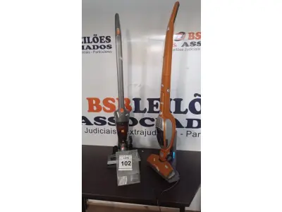 LOTE 102 - 02 ASPIRADORES DE PÓ MÍDIA E ELECTROLUX (NO ESTADO) ATENÇÃO! FAZER A VISITAÇÃO ANTES DE ARREMATAR, NÃO SABEMOS SE FUNCIONA, LEILÃO NÃO TEM GARANTIA E NEM DEVOLUÇÃO, SUJEITO A POSSÍVEIS AVARIAS VISÍVEIS/OCULTAS E/OU AUSÊNCIA DE COMPONENTES.