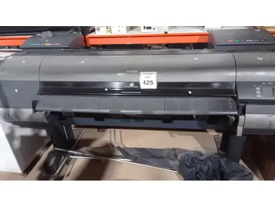 LOTE 425 - 01 PLOTTER MARCA CANON MODELO IPF 8400. (NO ESTADO) ATENÇÃO! FAZER A VISITAÇÃO ANTES DE ARREMATAR, NÃO SABEMOS SE FUNCIONA, LEILÃO NÃO TEM GARANTIA E NEM DEVOLUÇÃO, SUJEITO A POSSÍVEIS AVARIAS VISÍVEIS/OCULTAS E/OU AUSÊNCIA DE COMPONENTES.