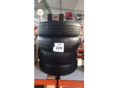 LOTE 229 - 04 PNEUS REMOLD 175/70 R14. (NO ESTADO) ATENÇÃO! FAZER A VISITAÇÃO ANTES DE ARREMATAR, NÃO SABEMOS SE FUNCIONA, LEILÃO NÃO TEM GARANTIA E NEM DEVOLUÇÃO, SUJEITO A POSSÍVEIS AVARIAS VISÍVEIS/OCULTAS E/OU AUSÊNCIA DE COMPONENTES.