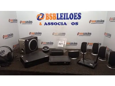 LOTE 021 - 02 MODENS, 01 RECEPTOR DE SINAL DIGITAL, 01 HEADPHONE E VÁRIAS CAIXAS DE SOM PARA PC. (NO ESTADO) ATENÇÃO! FAZER A VISITAÇÃO ANTES DE ARREMATAR, NÃO SABEMOS SE FUNCIONA, LEILÃO NÃO TEM GARANTIA E NEM DEVOLUÇÃO, SUJEITO A POSSÍVEIS AVARIAS VISÍVEIS/OCULTAS E/OU AUSÊNCIA DE COMPONENTES.