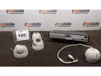 LOTE 155 - 01 DVR MARCA INTELBRAS MODELO VD 3016 E 04CAMERAS DE MONITORAMENTO. (NO ESTADO) ATENÇÃO! FAZER A VISITAÇÃO ANTES DE ARREMATAR, NÃO SABEMOS SE FUNCIONA, LEILÃO NÃO TEM GARANTIA E NEM DEVOLUÇÃO, SUJEITO A POSSÍVEIS AVARIAS VISÍVEIS/OCULTAS E/OU AUSÊNCIA DE COMPONENTES.