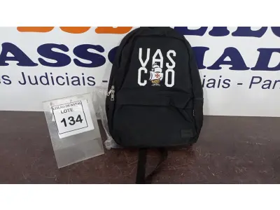 LOTE 134 - 01 MOCHILA COM DESENHO DO VASCO MARCA GOCASE NA COR PRETA. (NO ESTADO) ATENÇÃO! FAZER A VISITAÇÃO ANTES DE ARREMATAR, NÃO SABEMOS SE FUNCIONA, LEILÃO NÃO TEM GARANTIA E NEM DEVOLUÇÃO, SUJEITO A POSSÍVEIS AVARIAS VISÍVEIS/OCULTAS E/OU AUSÊNCIA DE COMPONENTES.