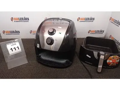 LOTE 111 -  01 AIR FRYER DE 8 LITROS MONDIAL. (NO ESTADO) ATENÇÃO! FAZER A VISITAÇÃO ANTES DE ARREMATAR, NÃO SABEMOS SE FUNCIONA, LEILÃO NÃO TEM GARANTIA E NEM DEVOLUÇÃO, SUJEITO A POSSÍVEIS AVARIAS VISÍVEIS/OCULTAS E/OU AUSÊNCIA DE COMPONENTES.