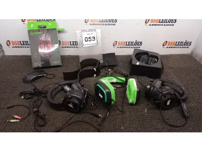 LOTE 053 - 03 HEADSET, 01 FONE DE OUVIDO SEM FIO E 01 MOUSE GAMER. (NO ESTADO) ATENÇÃO! FAZER A VISITAÇÃO ANTES DE ARREMATAR, NÃO SABEMOS SE FUNCIONA, LEILÃO NÃO TEM GARANTIA E NEM DEVOLUÇÃO, SUJEITO A POSSÍVEIS AVARIAS VISÍVEIS/OCULTAS E/OU AUSÊNCIA DE COMPONENTES.
