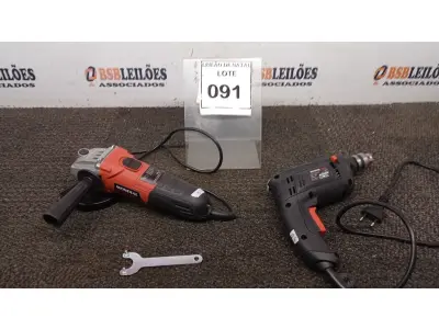 LOTE 091 - 01 FURADEIRA MONDIAL 220VOLTS E 01 ESMERILHADEIRA MONDIAL 220 VOLTS. (NO ESTADO) ATENÇÃO! FAZER A VISITAÇÃO ANTES DE ARREMATAR, NÃO SABEMOS SE FUNCIONA, LEILÃO NÃO TEM GARANTIA E NEM DEVOLUÇÃO, SUJEITO A POSSÍVEIS AVARIAS VISÍVEIS/OCULTAS E/OU AUSÊNCIA DE COMPONENTES.